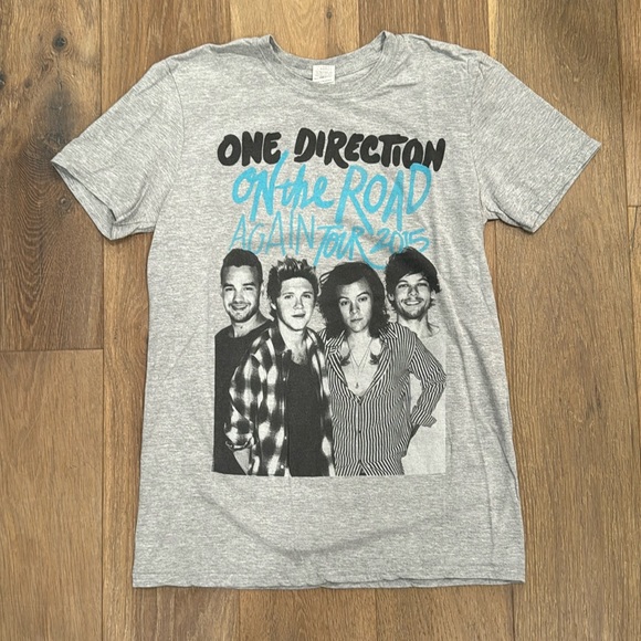 Gildan Tops - One Direction on the Road Again Tour 2015 T-Shirt